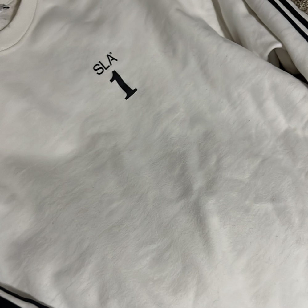 Crew neck - Picture 3 of 7